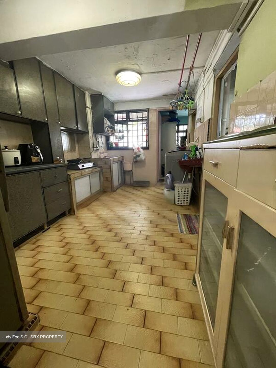 Blk 13 Holland Vista (Queenstown), HDB 3 Rooms #458828681